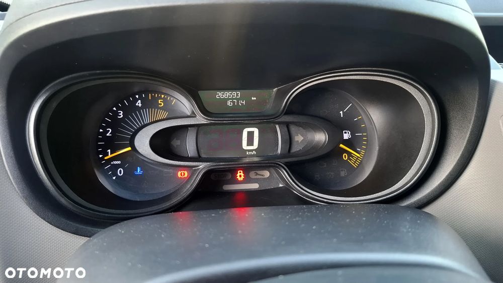 Renault TRAFIC - 21