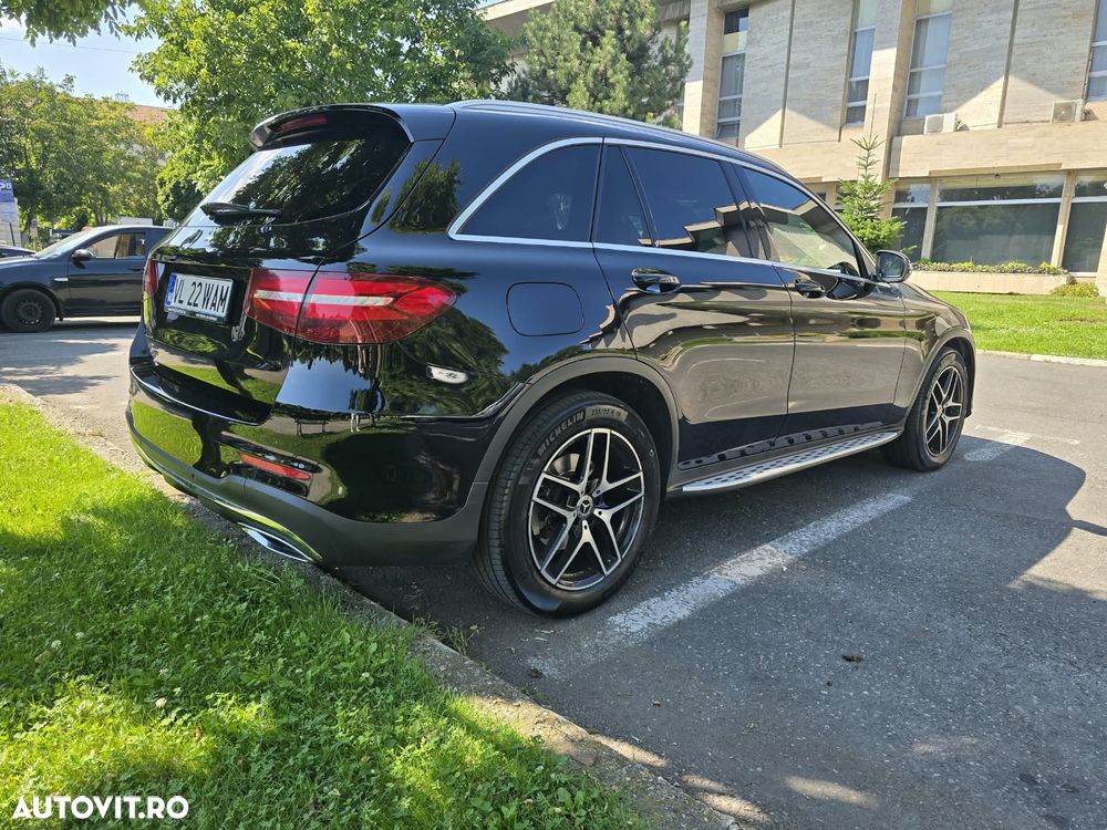 Mercedes-Benz GLC - 3