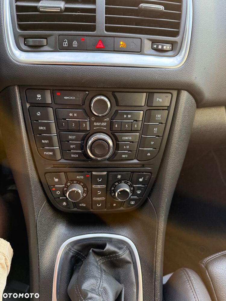 Opel Meriva 1.4 T Cosmo - 14