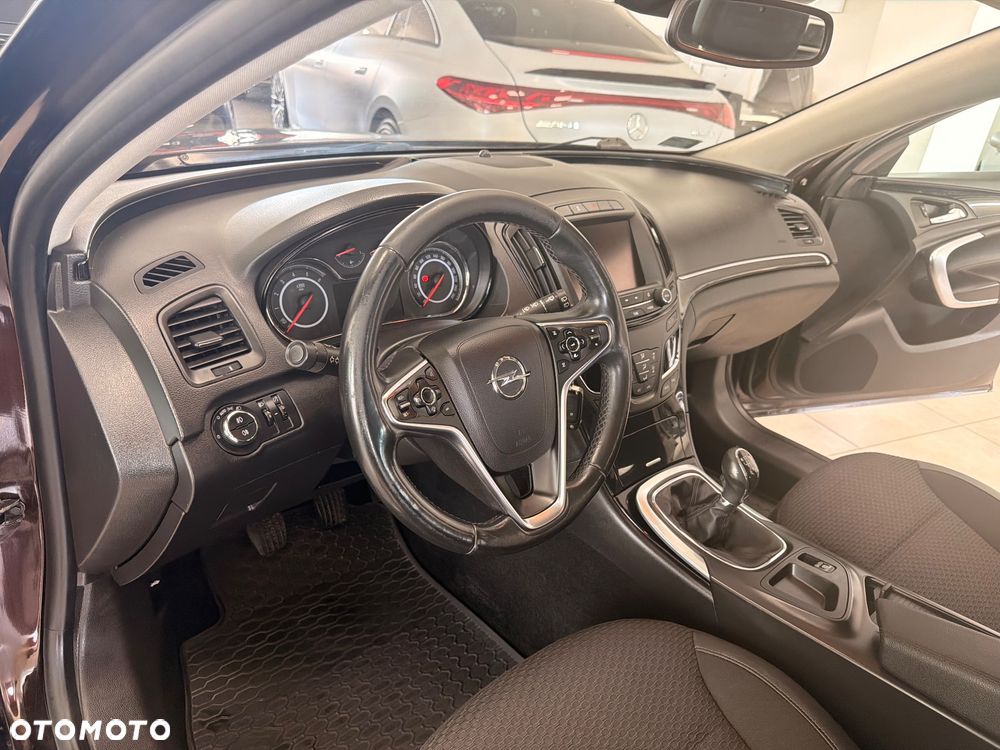 Opel Insignia - 19