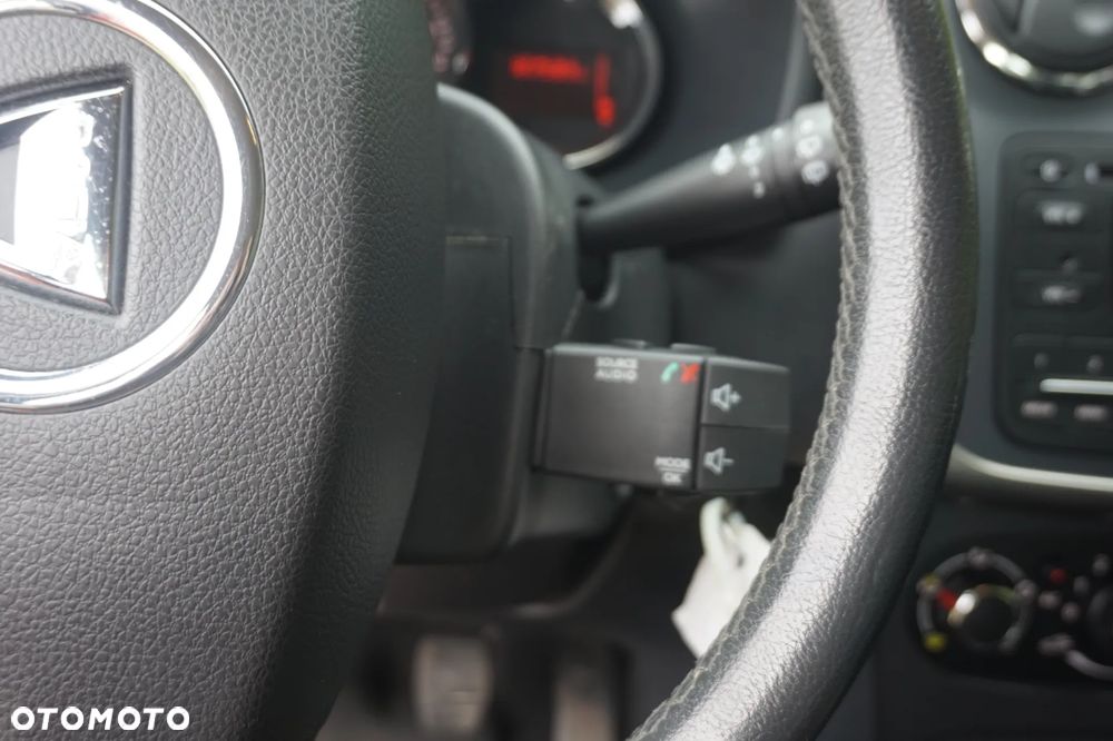 Dacia Sandero - 22