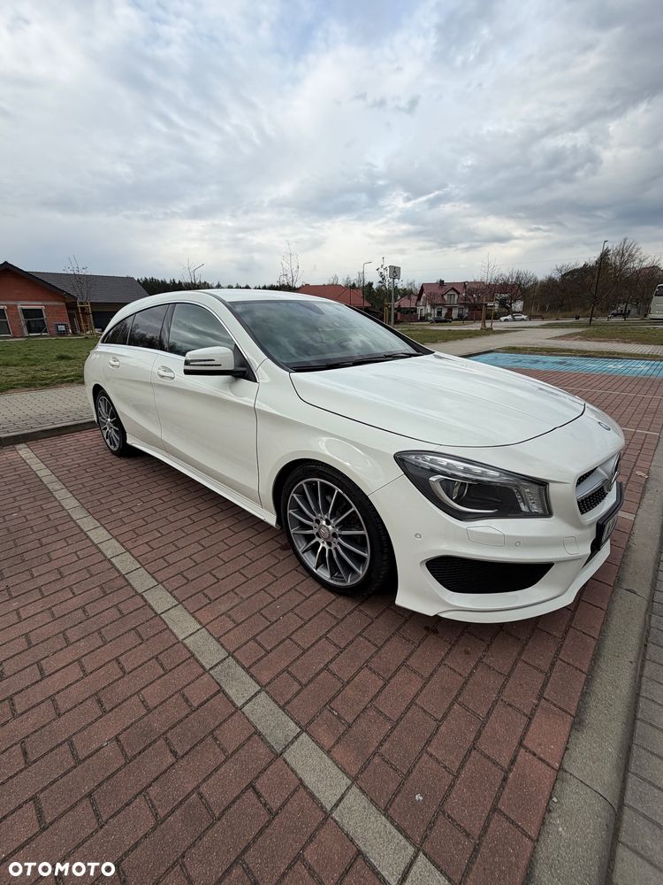 Mercedes-Benz CLA 200 7G-DCT AMG Line - 4