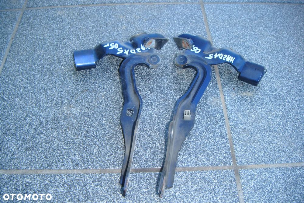 mazda 5 05r zawiasy maski komplet 2szt - 1