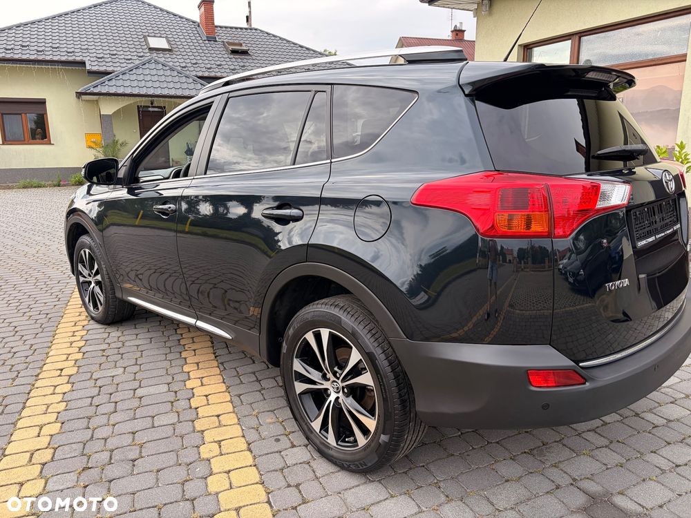 Toyota RAV4 - 6