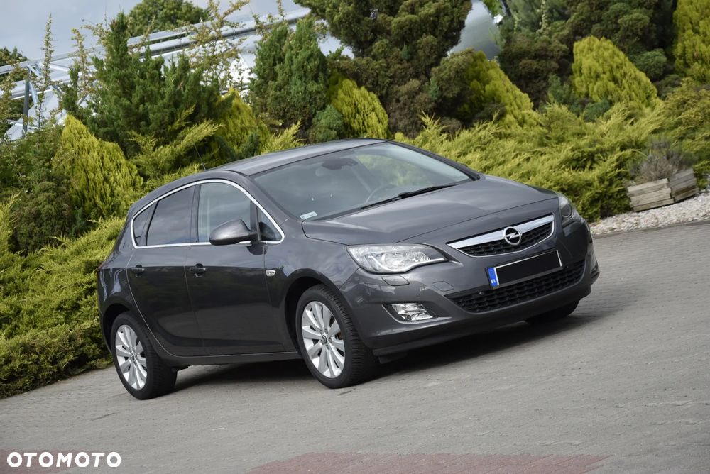 Opel Astra 1.6 Enjoy EU6 - 16