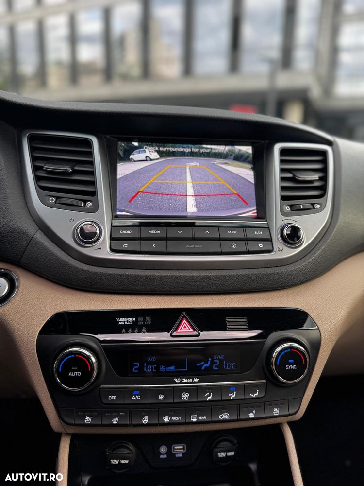 Hyundai Tucson - 8