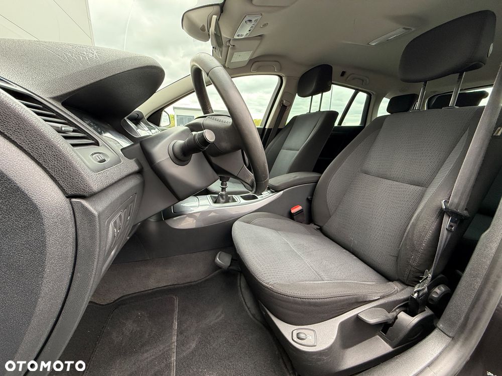 Renault Laguna - 13