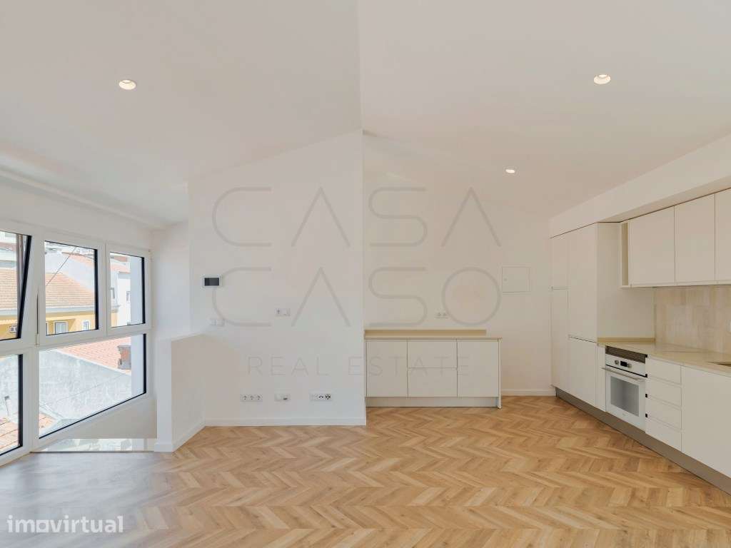 Apartamento T1 Duplex em Setúbal - Grande imagem: 2/23
