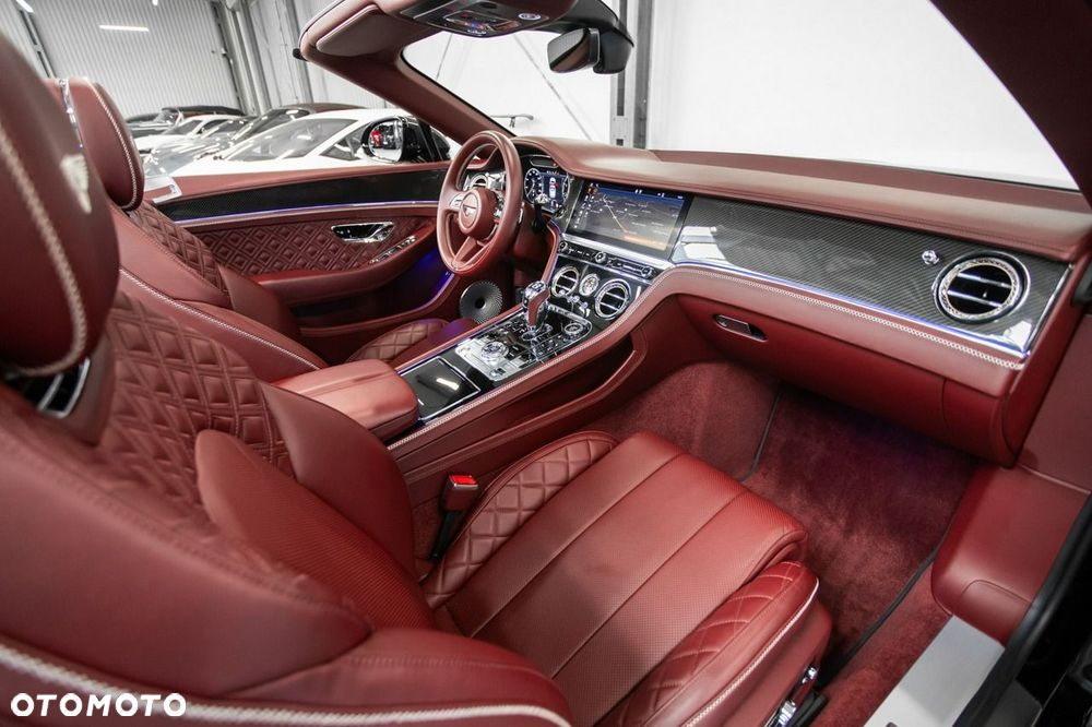 Bentley Continental GT V8 - 31