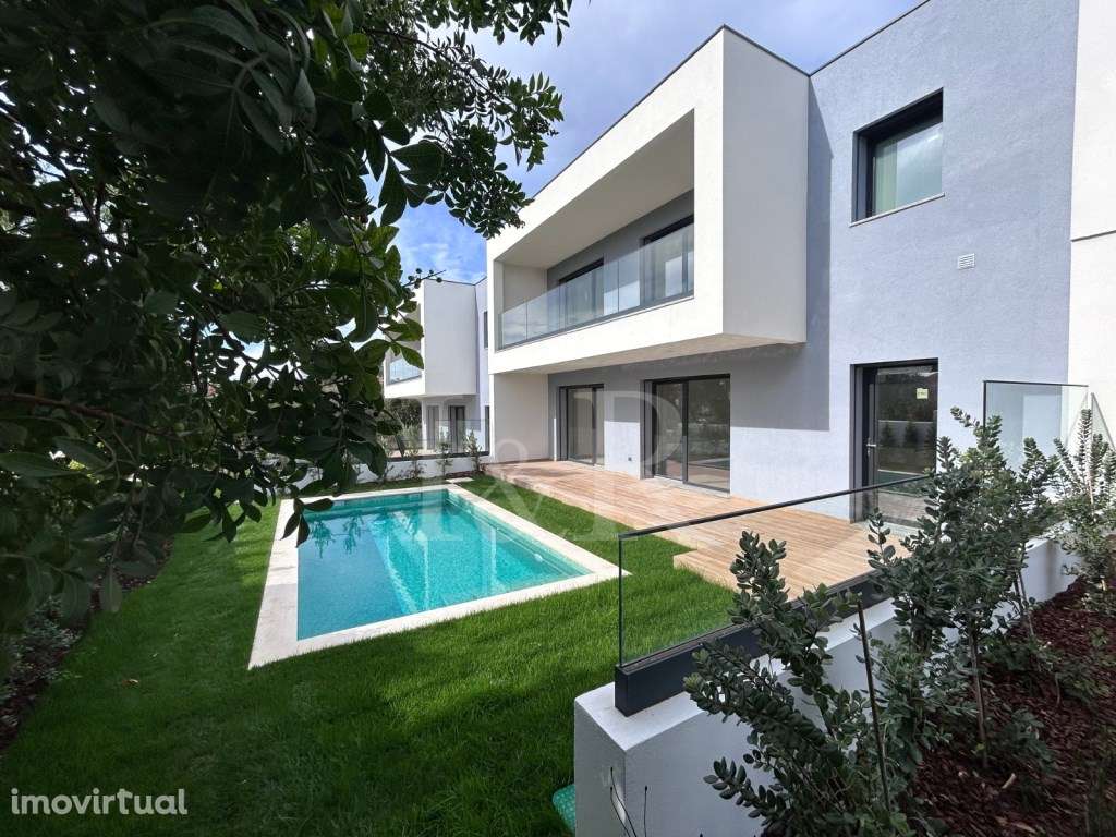 Moradia T4 com piscina e jardim em Alcabideche, Cascais - Grande imagem: 2/89