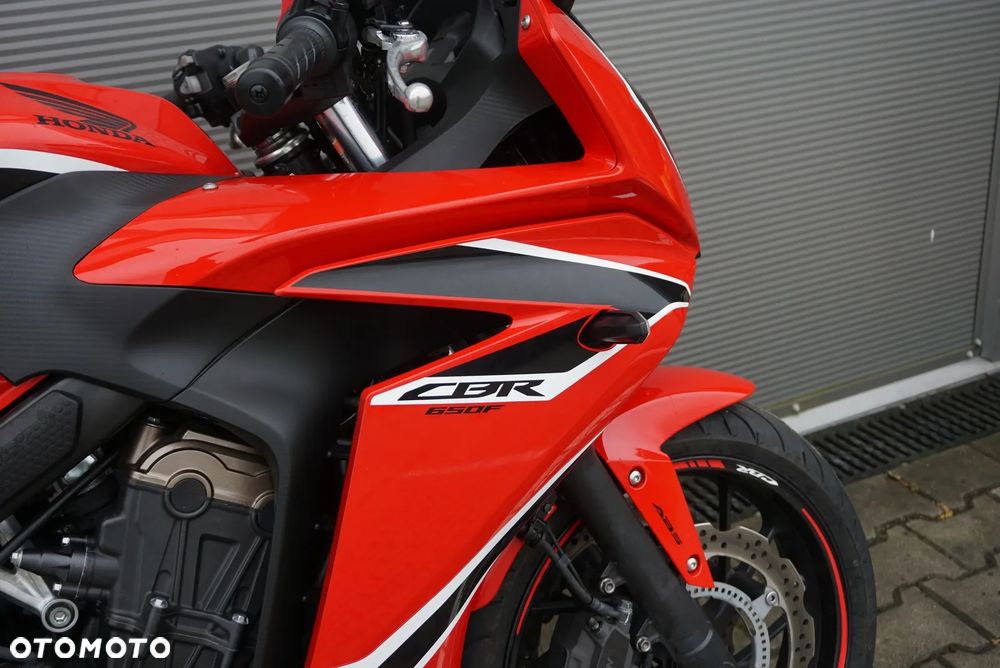 Honda CBR - 8
