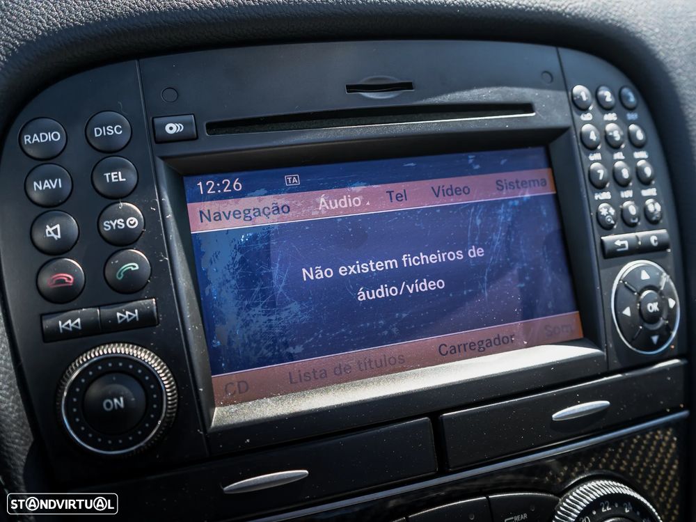 Mercedes-Benz SL 63 AMG Standard - 26