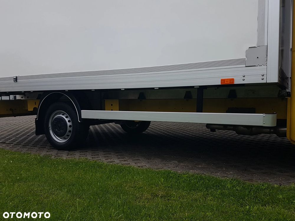 Renault MASTER KONTENER 8EP 4,22x2,24x2,24 KLIMA KRAJOWY MANUAL  6-BIEGÓW DMC 3500 KG - 33