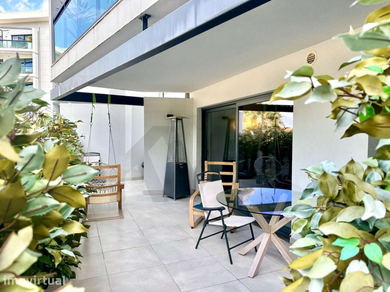 Arrendamento de apartamento T3 com terraço no Condomínio São Miguel Re - Grande imagem: 2/40