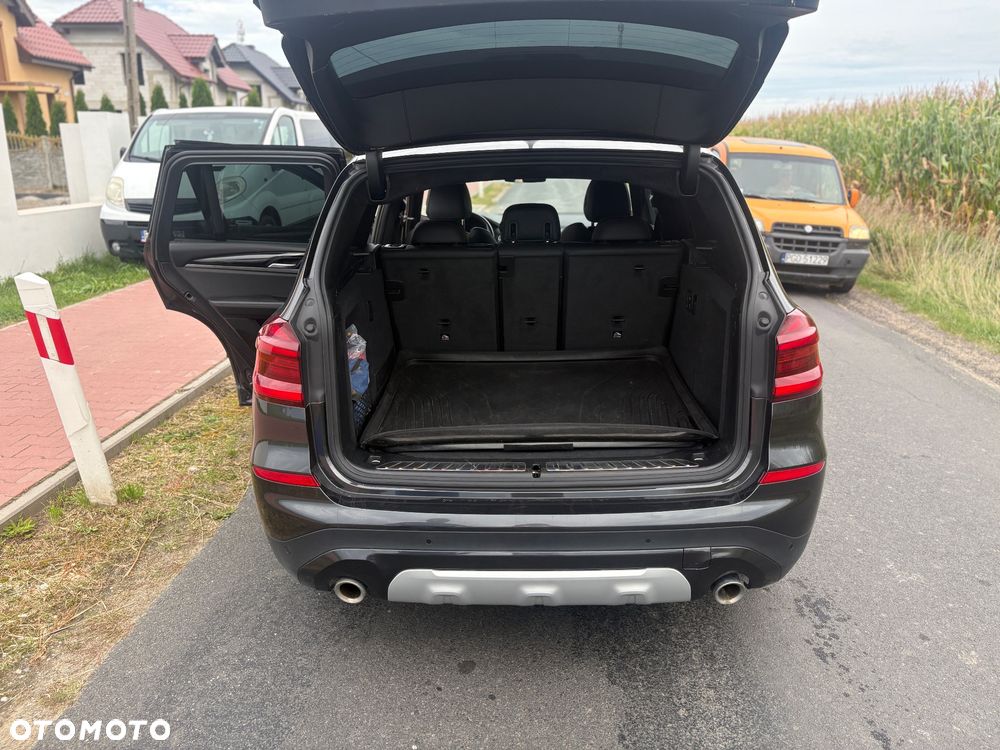 BMW X3 xDrive20i GPF xLine - 12