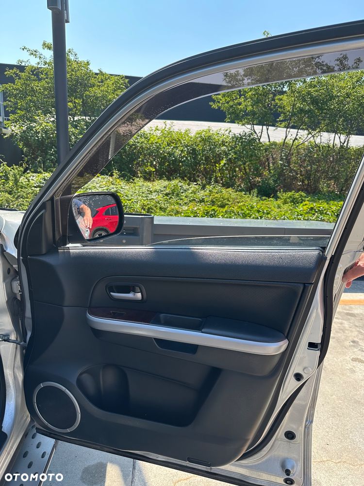 Suzuki Grand Vitara 1.9 DDiS - 16