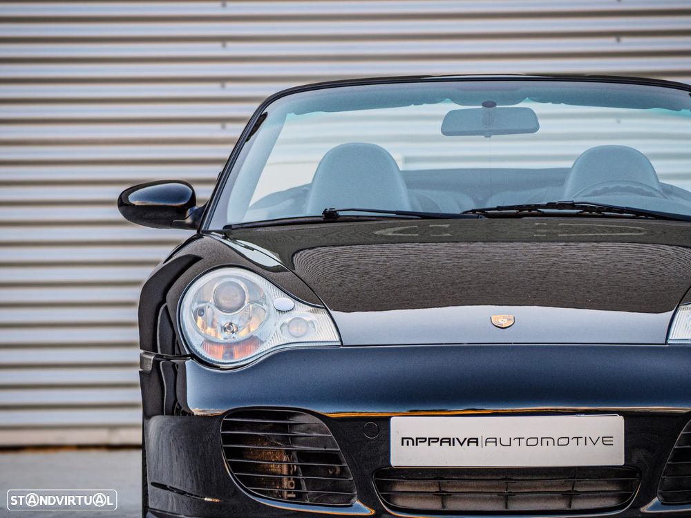 Porsche 911 (996) Carrera Cabrio - 19