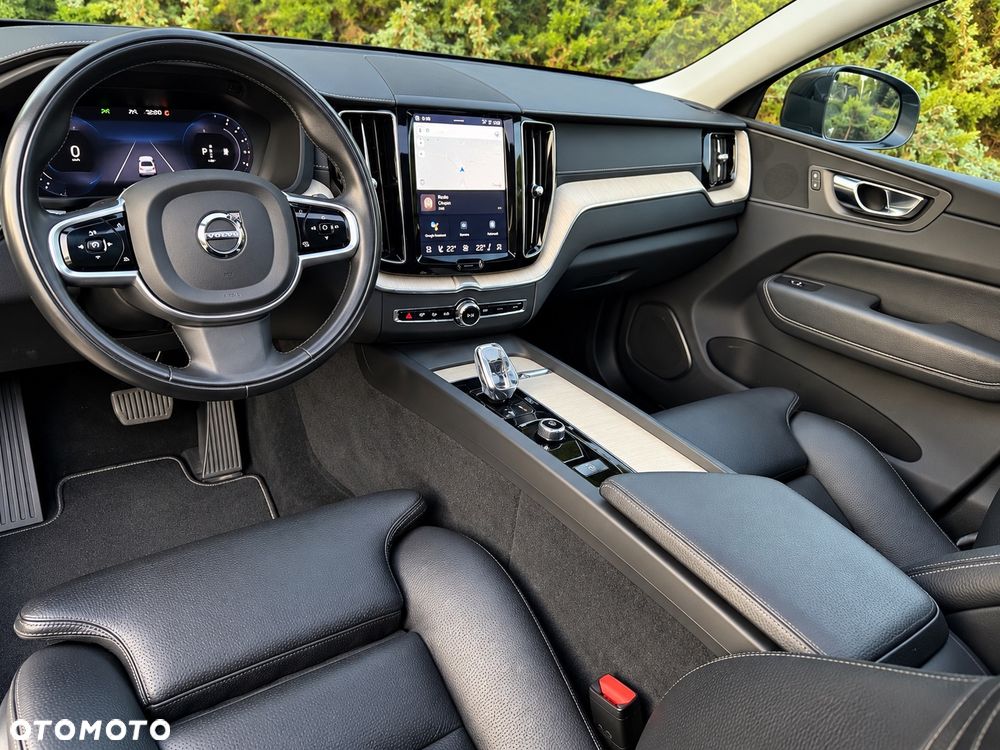 Volvo XC 60 B4 D Inscription - 18