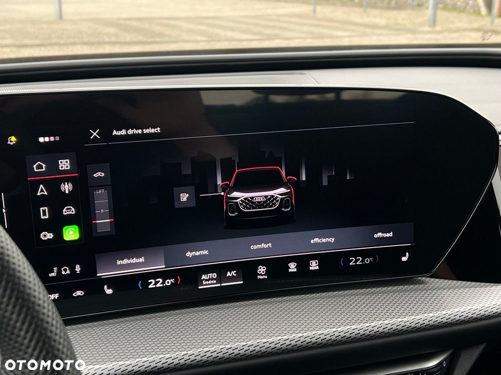 Audi Q5 Sportback - 32