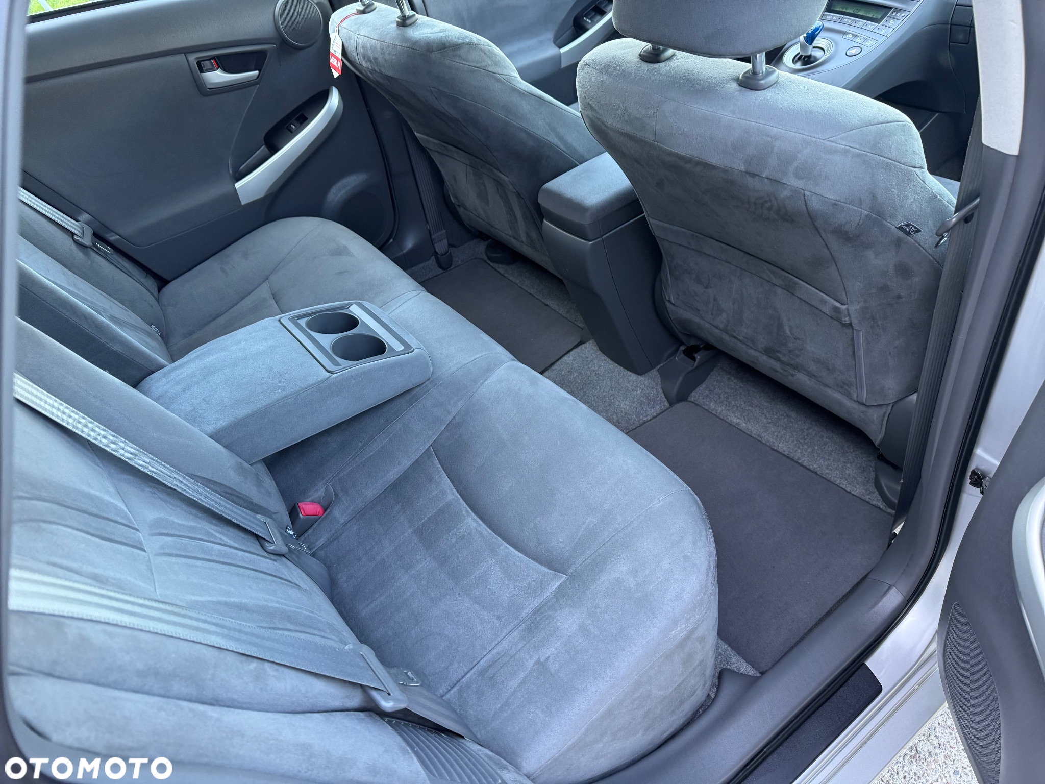Toyota Prius - 16