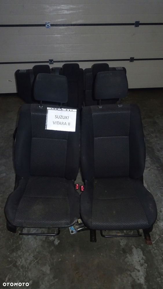 Suzuki Grand Vitara II LIFT 3D fotele kanapa - 1