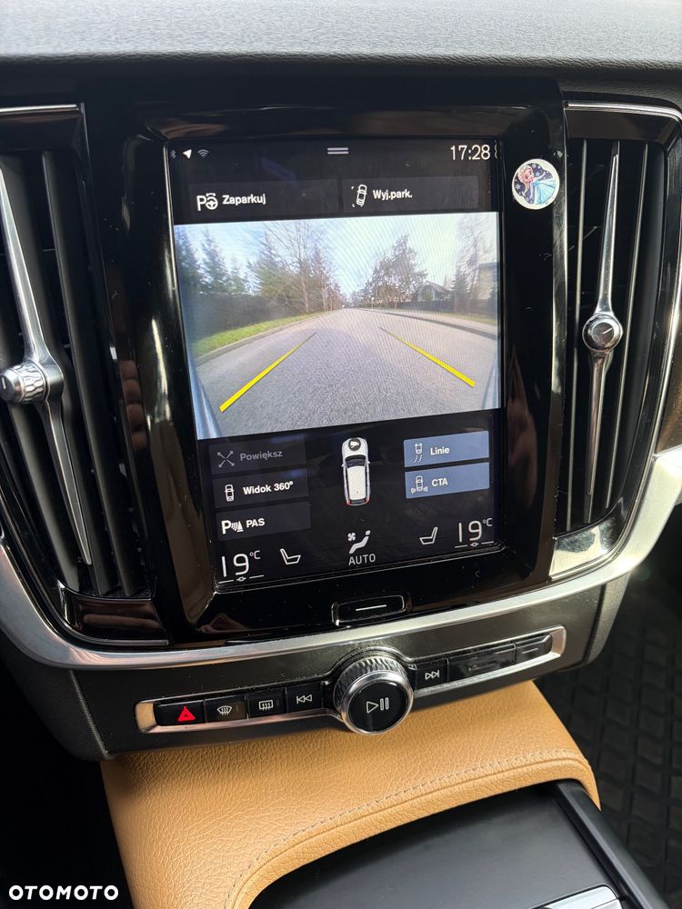 Volvo V90 D4 Geartronic Momentum Pro - 5