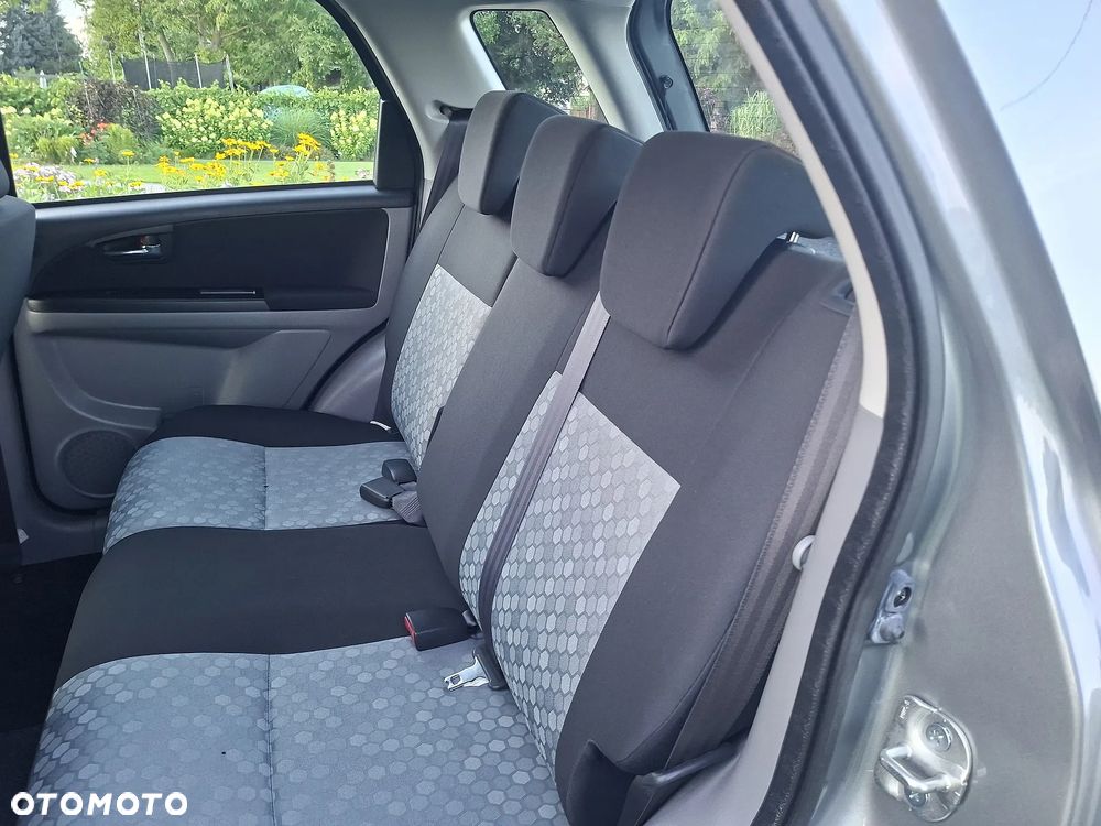 Suzuki SX4 - 27
