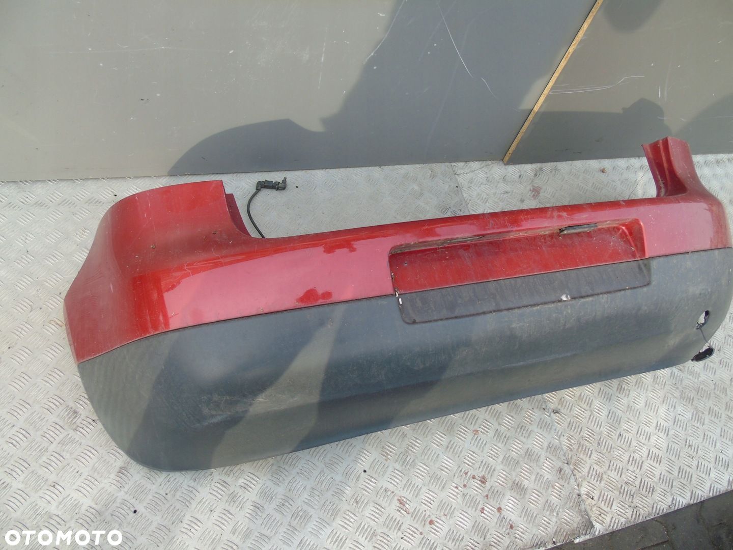 ZDERZAK TYŁ VOLKSWAGEN GOLF V - 1