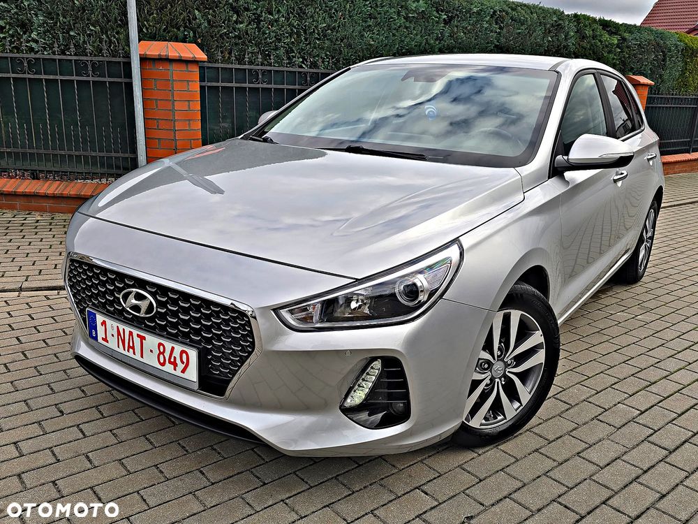 Hyundai i30 1.6 CRDI Fifa World Cup Edition - 10