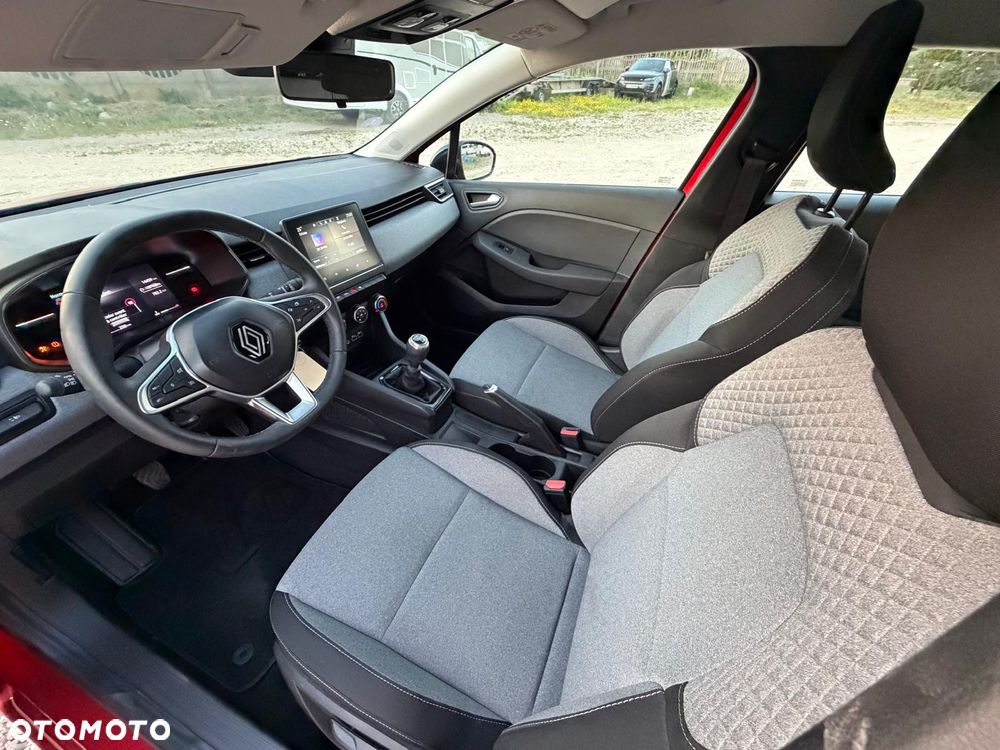 Renault Clio 1.0 TCe Equilibre - 9