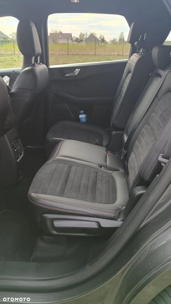 Ford Kuga 2.0 EcoBlue Hybrid ST-LINE X - 39