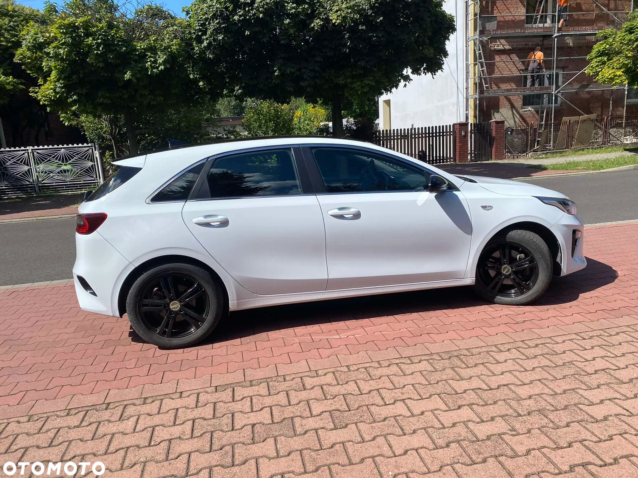 Kia Ceed - 16