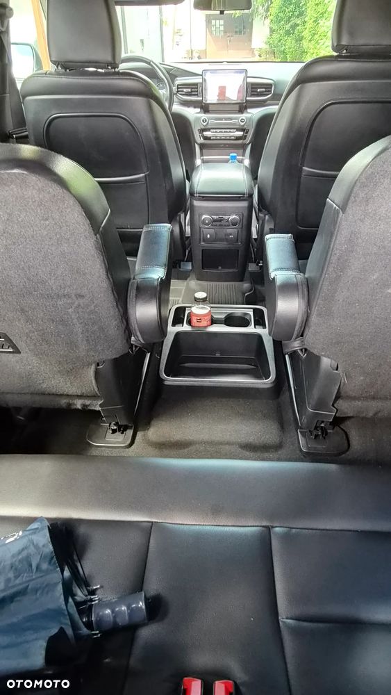 Ford Explorer - 9