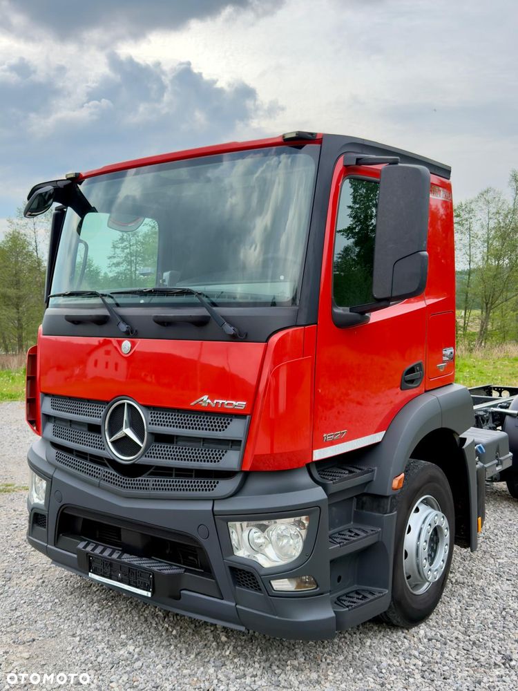 Mercedes-Benz ANTOS 1827 / ATEGO / ACTROS / E6 / ROZSTAW OSI 3.75M / WYWROT / BECZKA / UTRZYMANIE DRÓG / HAKOWIEC / SPROWADZONY / PIERWSZY WŁAŚCICIEL / STAN BDB - 9