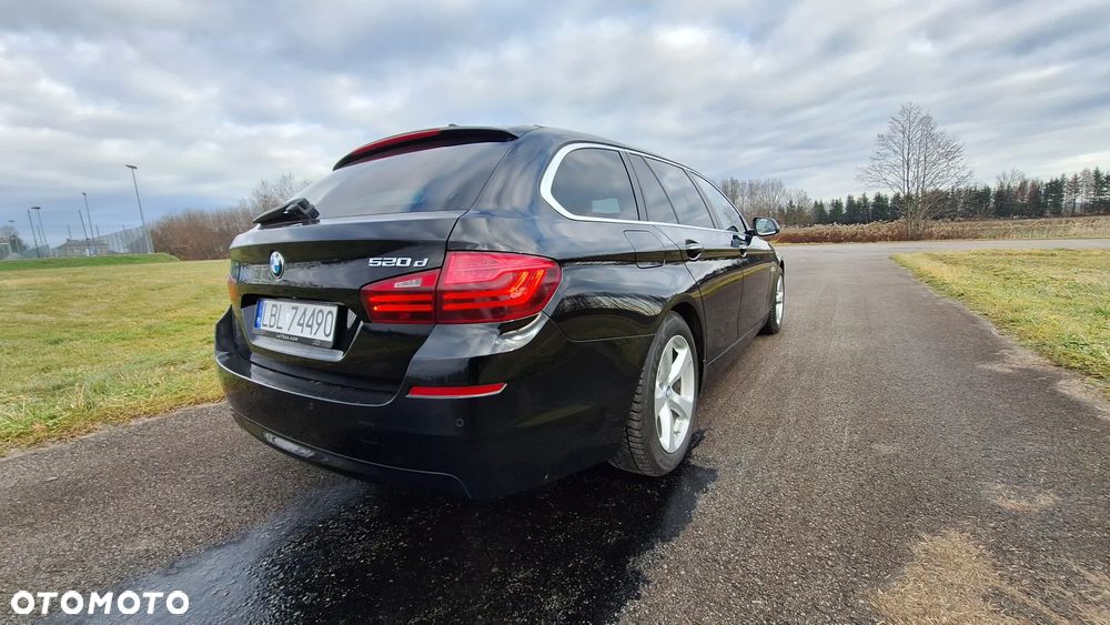 BMW Seria 5 520d - 5
