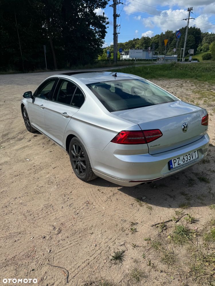 Volkswagen Passat 1.8 TSI BMT Highline - 4