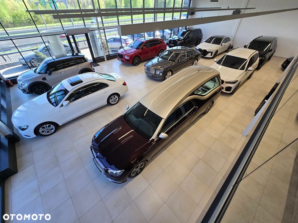 Mercedes-Benz Klasa E 200 Exclusive - 21