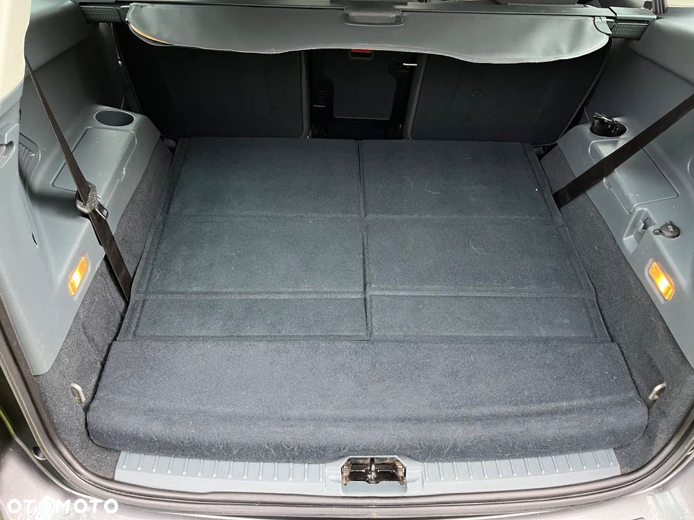 Ford Grand C-MAX - 9