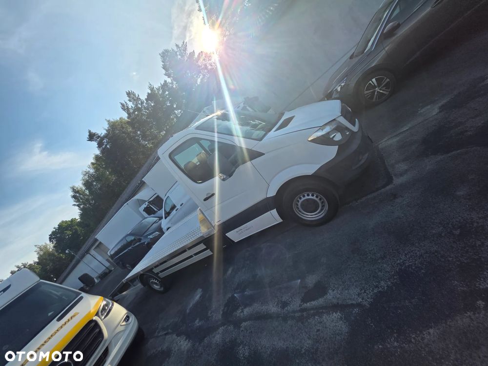 Mercedes-Benz Sprinter - 12