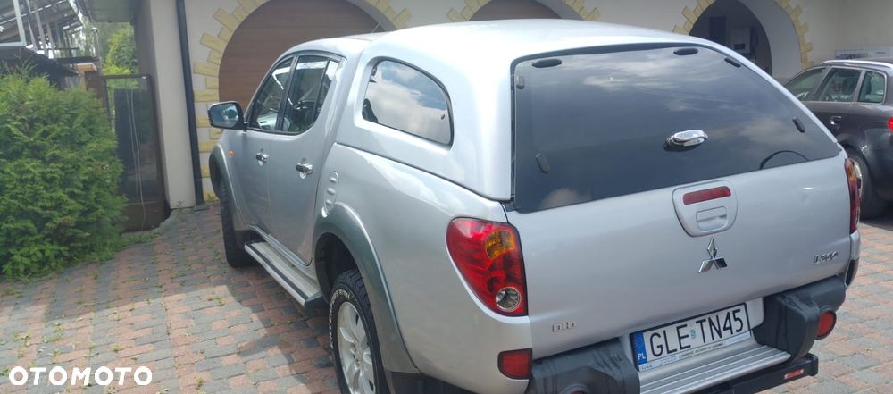 Mitsubishi L200 - 7