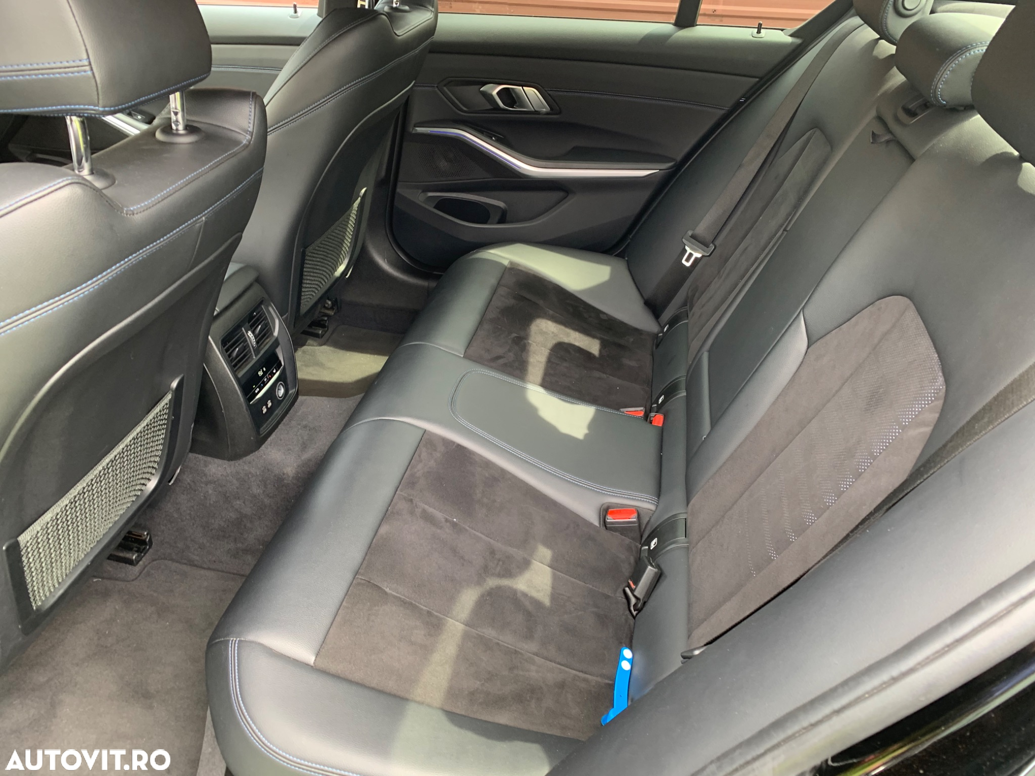 BMW Seria 3 320d xDrive AT M Sport - 18
