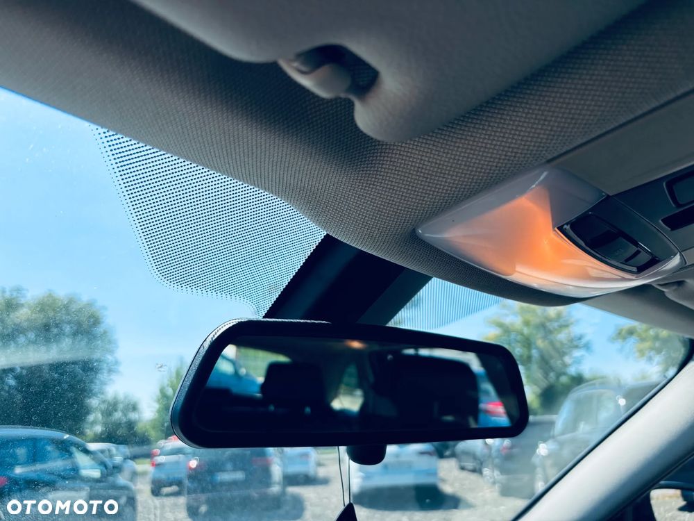 BMW Seria 3 320d - 18