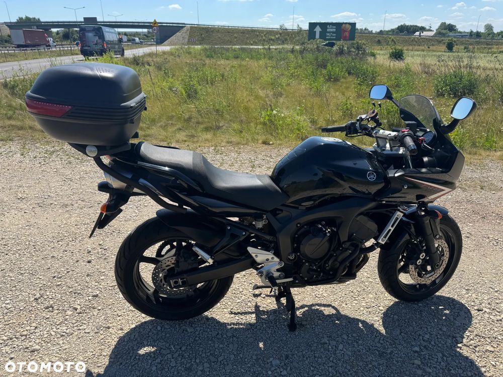 Yamaha FZ6 - 9