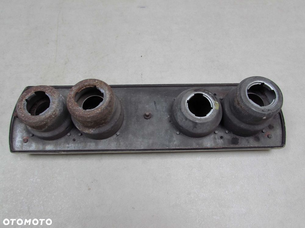 SKODA 100 110 LAMPA TYL TYLNA - 2