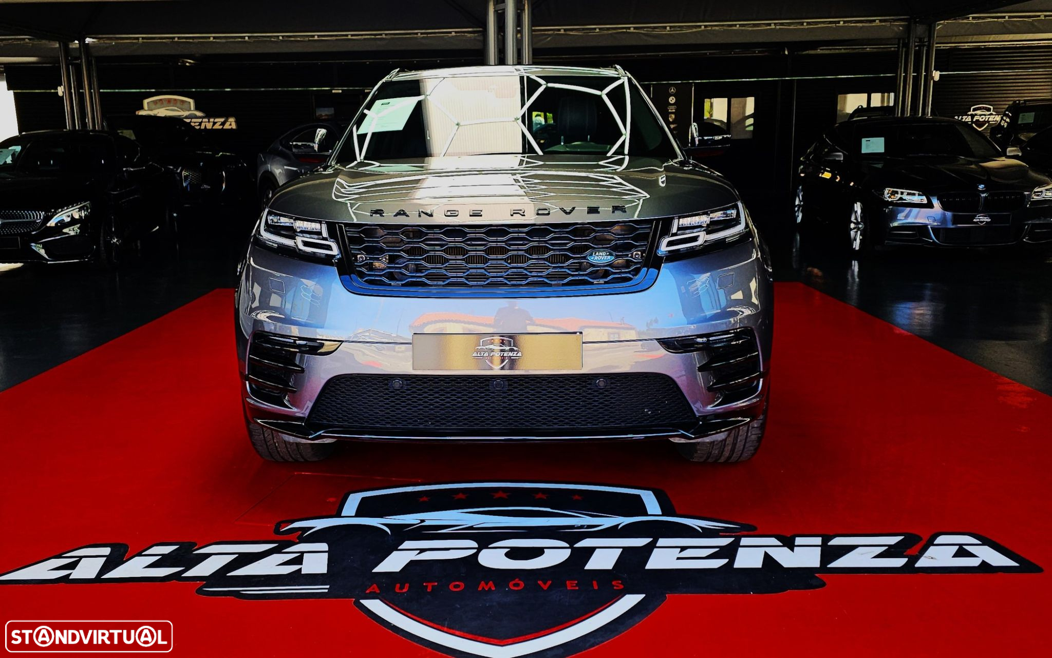 Land Rover Range Rover Velar 2.0 D R-Dynamic S - 2