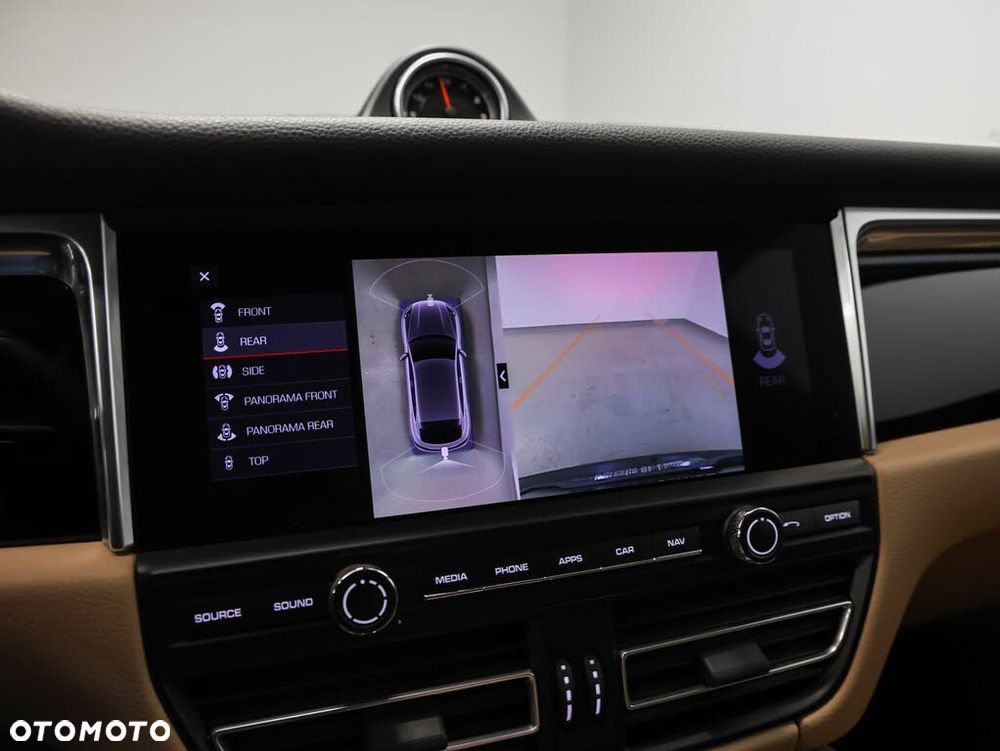 Porsche Macan PDK - 16