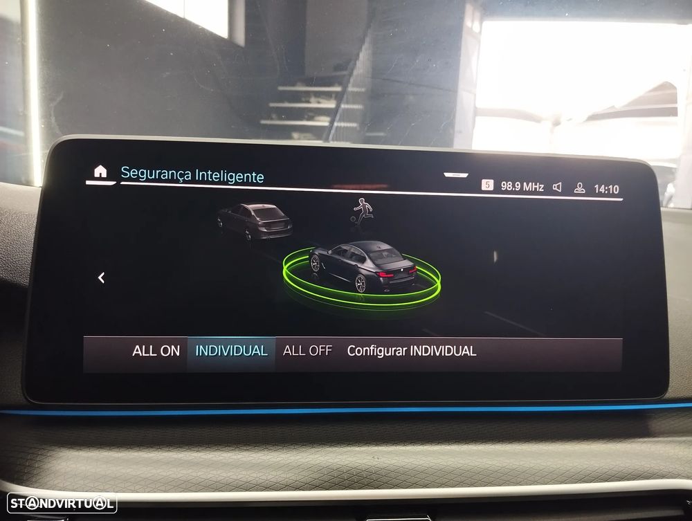 BMW 520 e Pack M - 34