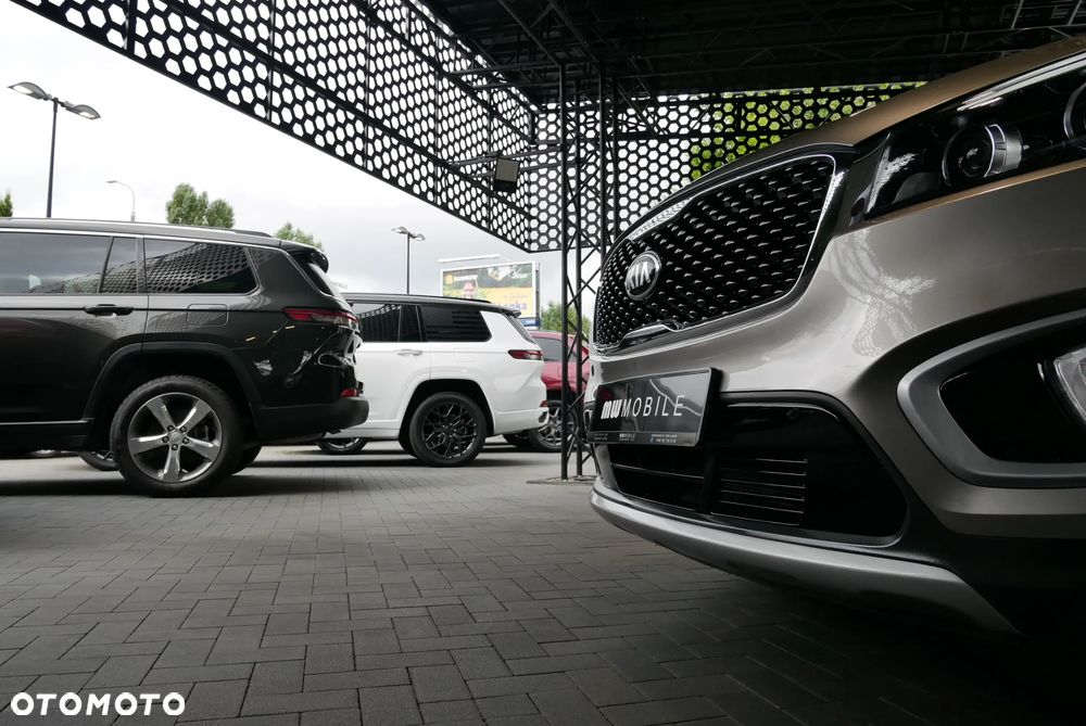 Kia Sorento - 33