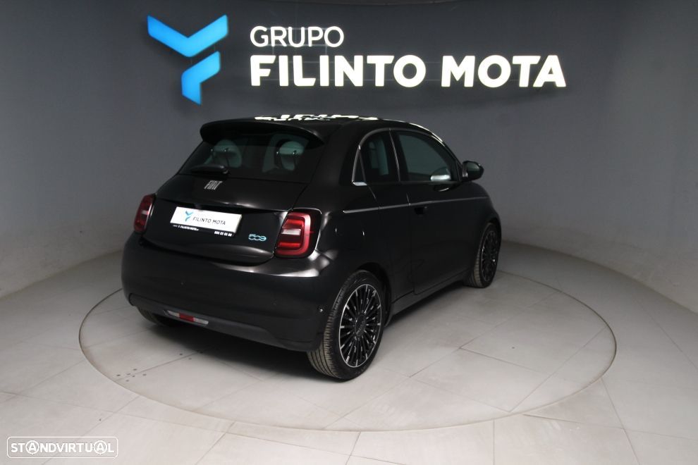 Fiat 500e La Prima - 3