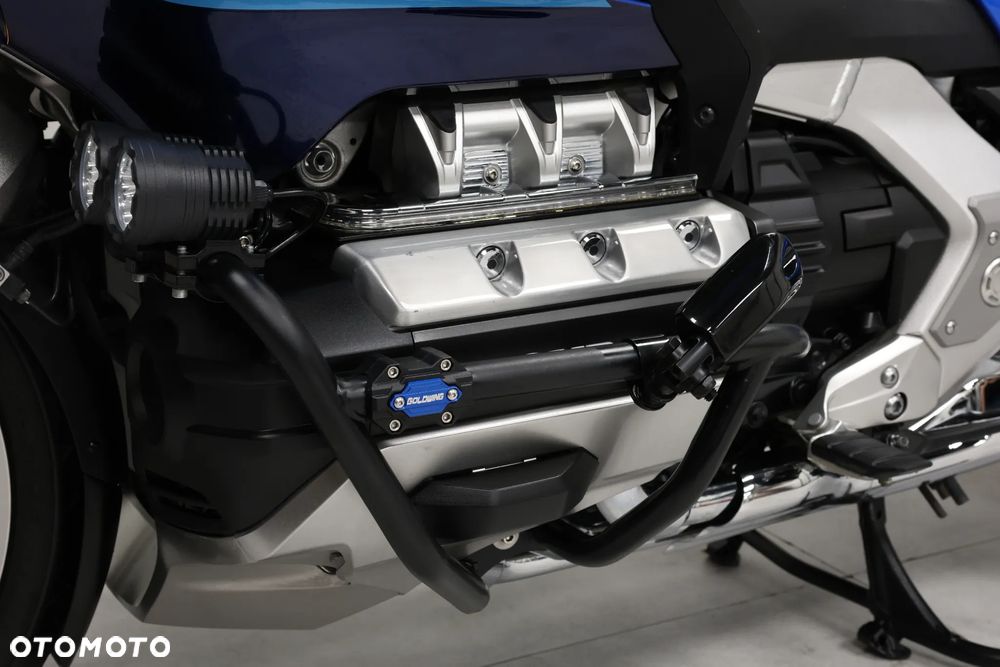Honda GL - 22
